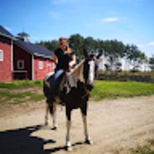 Meet your Posher, Jackie